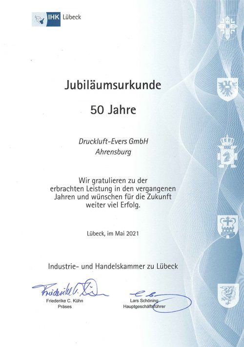 002-Artikel_2021_06_50-Jahre--IHK